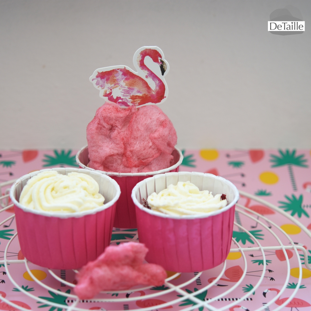 flamingo-cupcakes-cottoncandy
